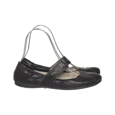 Ballet flats (Black) from Salamander Polyurethane