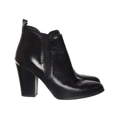 Heeled boots (Black) from Michael Kors