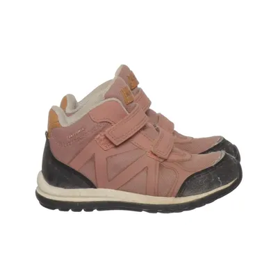 Ankle boots (Pink, Black) from Kavat