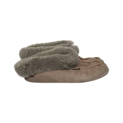 Slippers (Beige) from Shepherd
