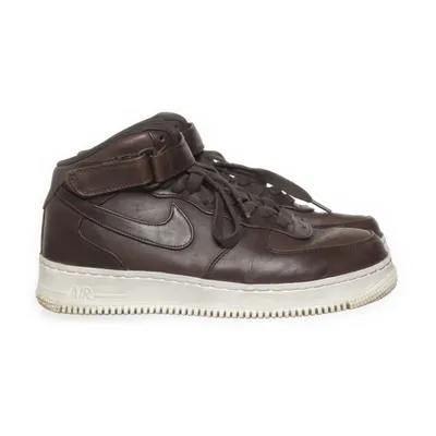 Sneakers (Nike Air Force 1 Mid Nikelab Velvet Brown) från Nike Skinn