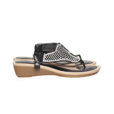 Sandals (Black, Beige) from Andarina