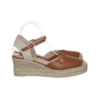 Chaussure compensées (Marron, Beige) de Macarena Faux cuir