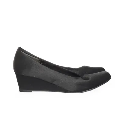 Kilklackar (Svart) från Vox Shoes