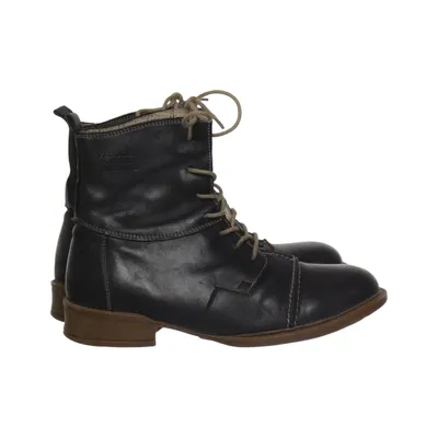 Laced boots (Black) from Ten Points