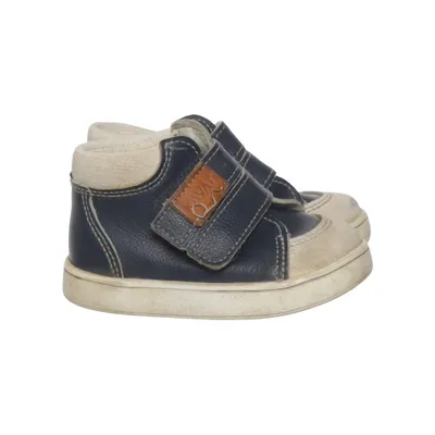 Ankle boots (Blue, Beige) from Kavat Leather