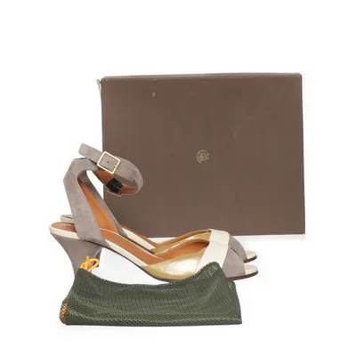 Sandaletter (Grå, Vit, Guldfärgad) från Chie Mihara