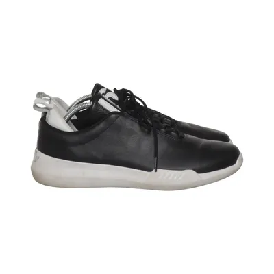 Sneakers (Svart, Vit) från K-Swiss
