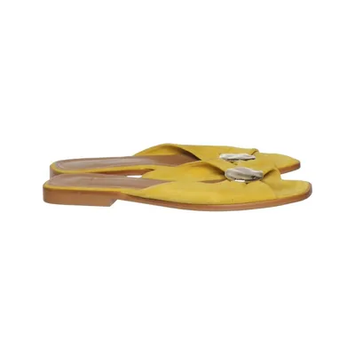 Mules (Jaune) de Flattered x Michaela Forni Cuir