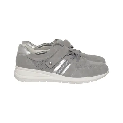 Sneakers (Gray, Silver, White) from Medicus