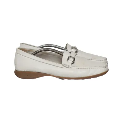 Mocassins (Blanc) de Oscaria