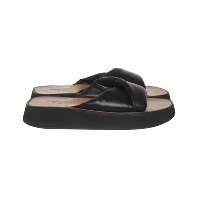 Slip-ins (Black) from Flattered