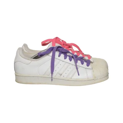 Sneakers (Superstar) fra Adidas