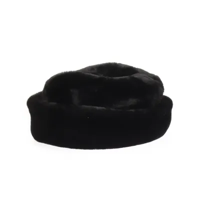 Hat (Black) from Pierre Salomon