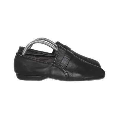 Walking shoes (Black) from Softwalk Leather