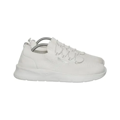 Trainers (White) from Kangaroos