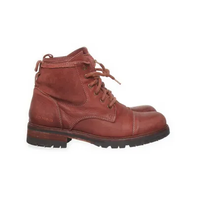 Kängor (Röd) från Ten Points Skinn