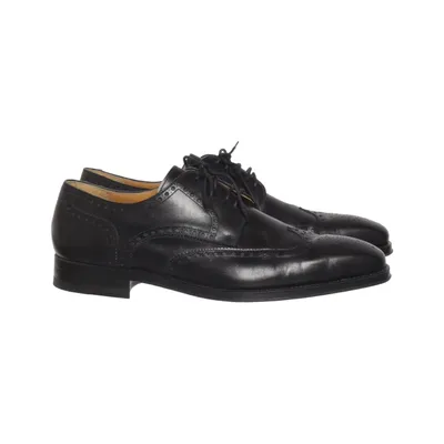 Brogues (Black) from Magnanni