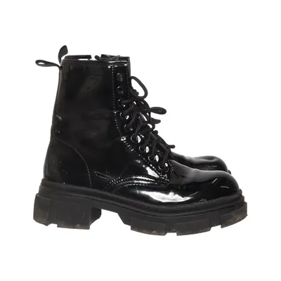 Schnürstiefel (Schwarz) von Super Me