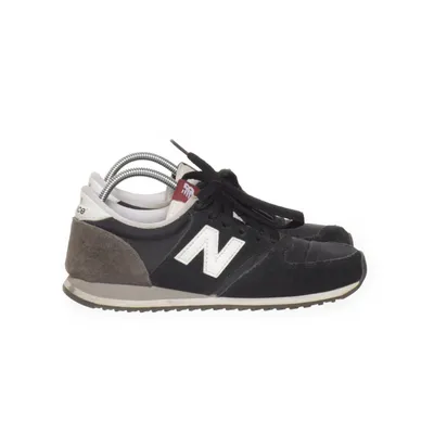 Sneakers (Black) from New Balance