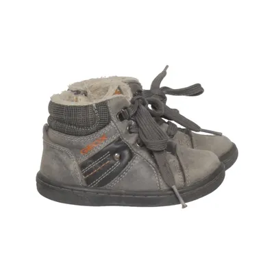 Bottes à lacets (Gris) de Geox
