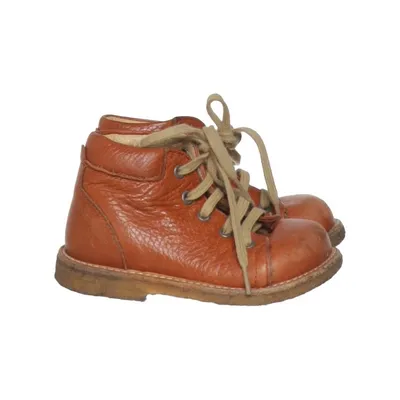 Bottines Chukka (Marron) de Angulus Cuir