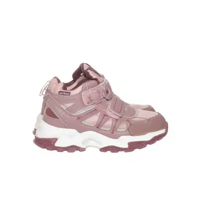 Sneakers (Pink) from Áhkká