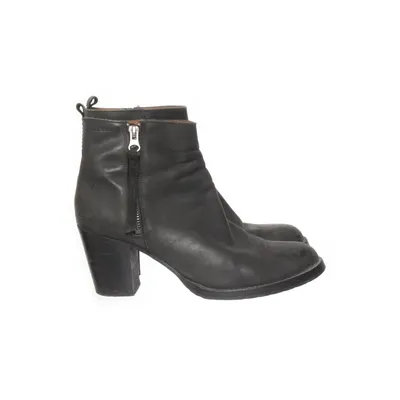 Boots (Svart) från Sixtyseven