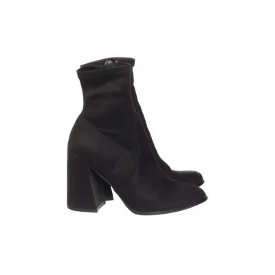 Bottes à talons (Noir) de ASOS Shoes