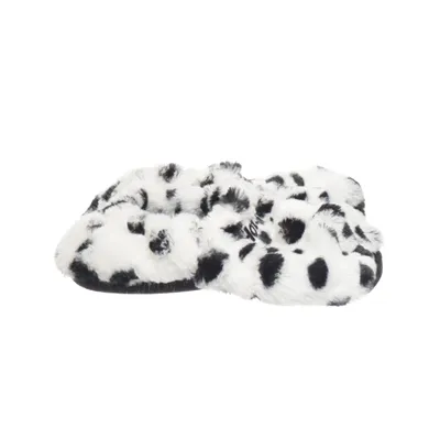 Slippers (White, Black) from HotSox