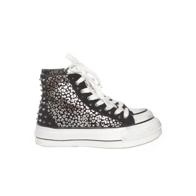 Canvas shoes (Black, White) from Snickers