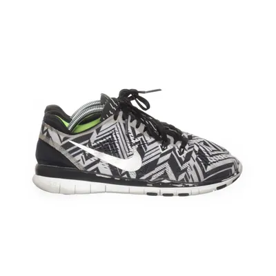 Träningsskor (Svart, Vit) från Nike Free