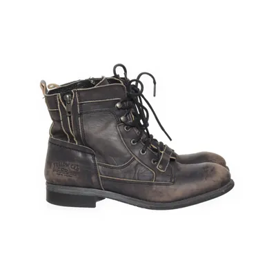 Laced boots (Black) from Yellow Cab
