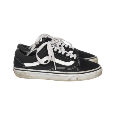 Canvas shoes (Black, White) from Vans
