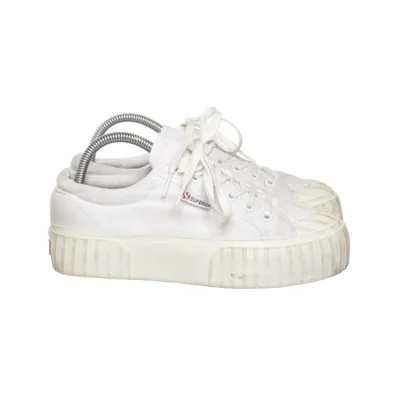 Canvas shoes (White) from Superga