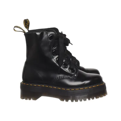 Laced boots (Molly) from Dr. Martens