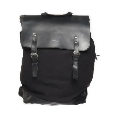 Axelremsväska (Svart) från Sandqvist