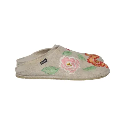 Slippers (Beige, Multicolored) from Nome