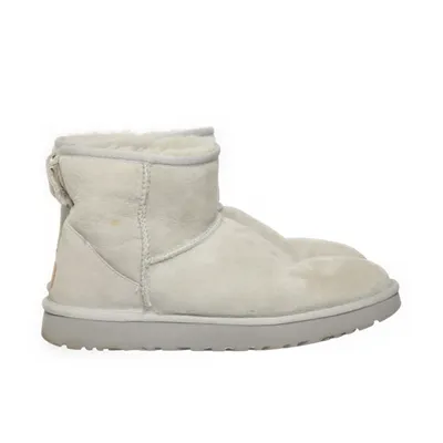 Enkellaarzen (Classic Mini II ) van UGG Leer