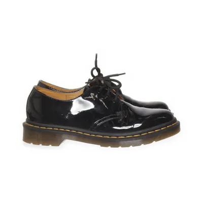 Derbyskor (Svart) från Dr. Martens Skinn