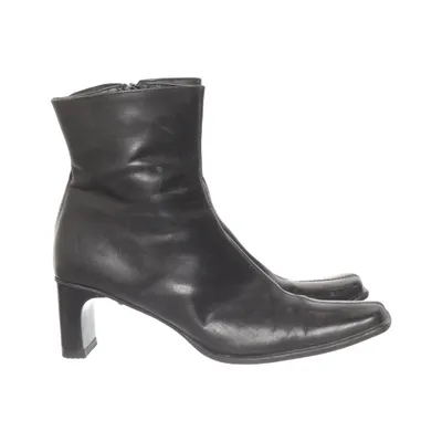 Heeled boots (Black) from JPW