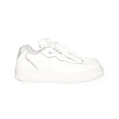 Baskets (Blanc) de OMG
