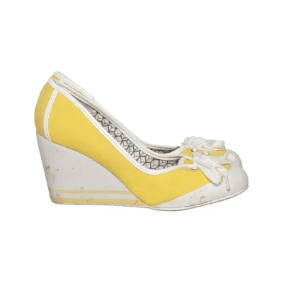 Wedges (Yellow, White) from Depeche