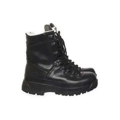 Hiking boots (Black) from Normani