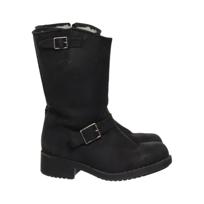 Boots (Black) from Johnny Bulls