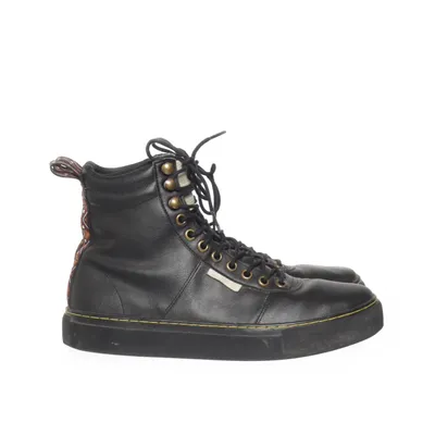 Laced boots (Black) from Selbi