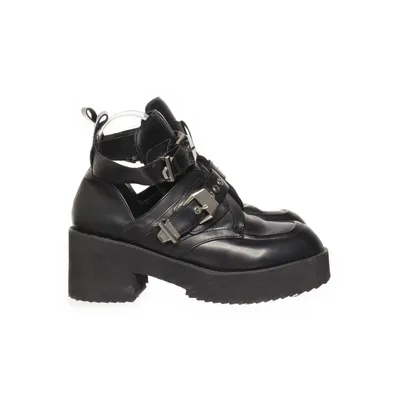Boots (Svart) från Corina