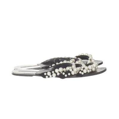 Slip-ins (Black, White) from Zara Basic Collection