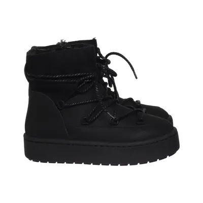Laced boots (Black) from Vox