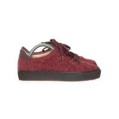 Walking shoes (Red) from Garment Project